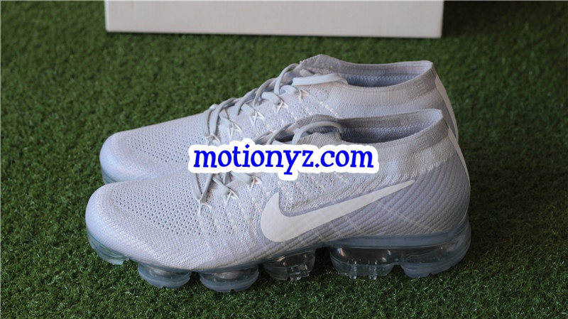Nike Air Vapormax Flyknit White
